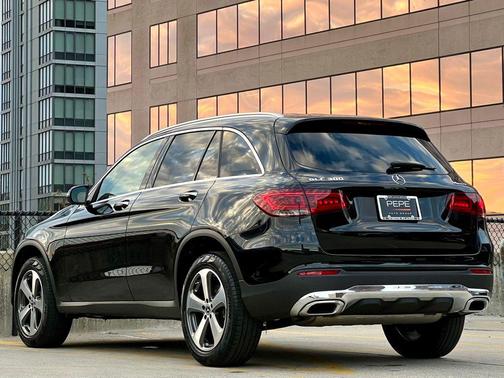 2022 Mercedes-Benz GLC 300 4MATIC