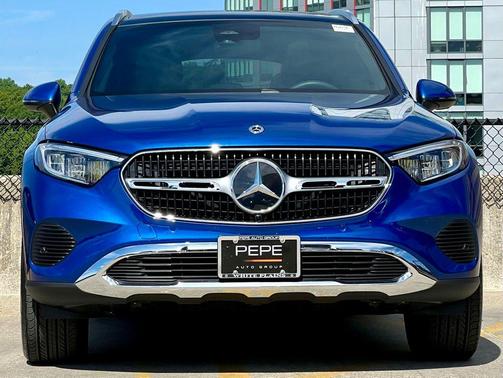 Starling Blue Metallic 2026 Mercedes-Benz GLC 300 4MATIC