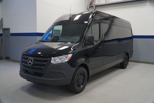 2026 Mercedes-Benz Sprinter 2500 Cargo 170 WB