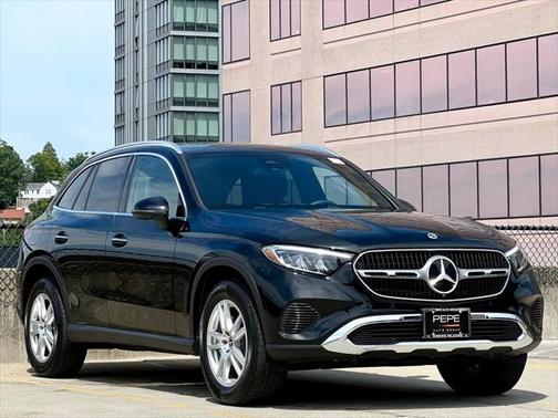 2025 Mercedes-Benz GLC 300 4MATIC