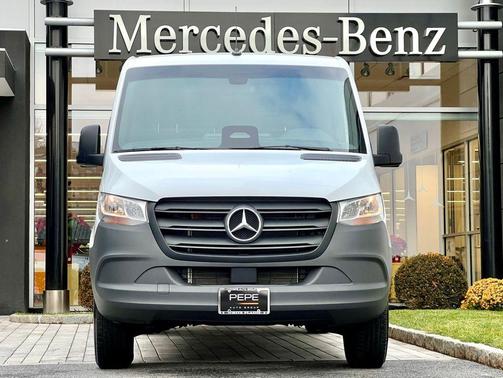 2025 Mercedes-Benz Sprinter 2500 Standard Roof