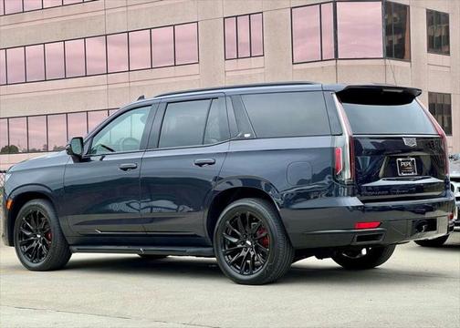 2023 Cadillac Escalade Sport