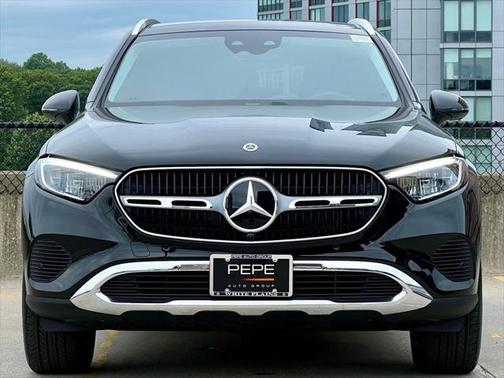 2025 Mercedes-Benz GLC 350e Base