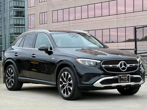 2025 Mercedes-Benz GLC 350e Base