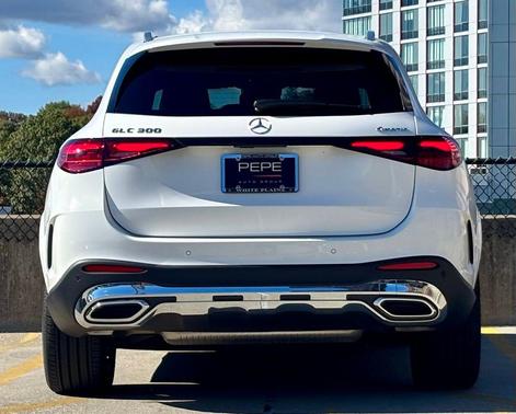 2025 Mercedes-Benz GLC 300 4MATIC