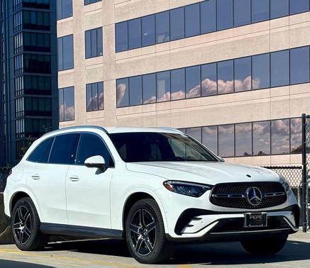 2025 Mercedes-Benz GLC 300 4MATIC