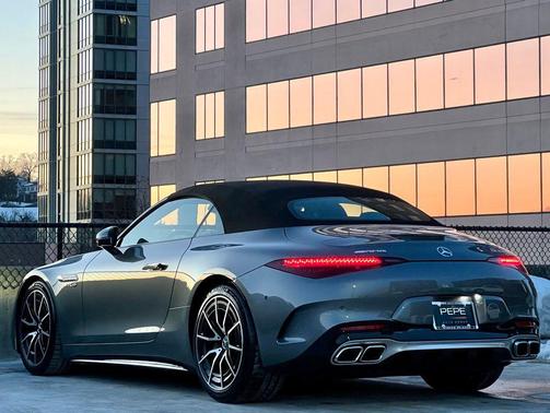2023 Mercedes-Benz AMG SL 63 Base