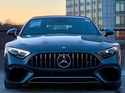 2023 Mercedes-Benz AMG SL 63 Base