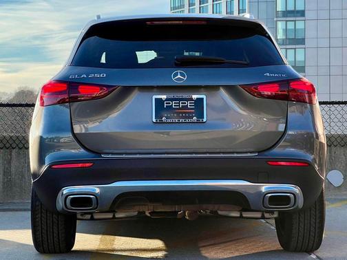 2026 Mercedes-Benz GLA 250 4MATIC