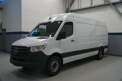 2026 Mercedes-Benz Sprinter 2500 Cargo 170 WB