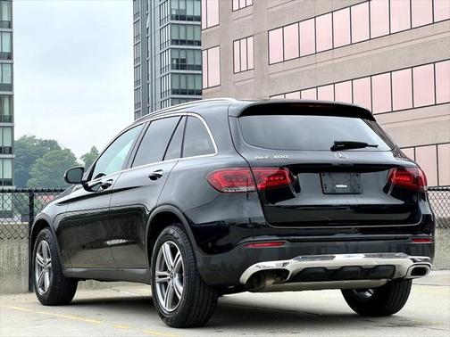 2021 Mercedes-Benz GLC 300 4MATIC
