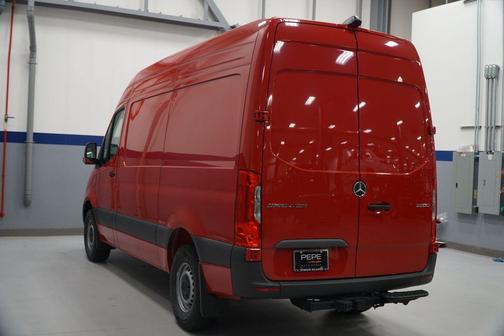 2025 Mercedes-Benz Sprinter 2500 Standard Roof