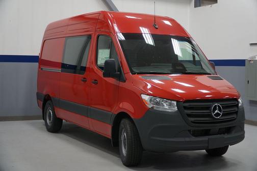 2025 Mercedes-Benz Sprinter 2500 Standard Roof