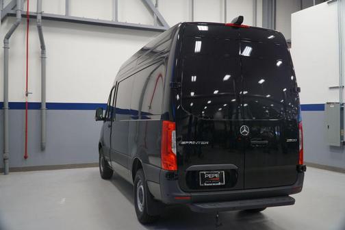 Black 2026 Mercedes-Benz Sprinter 2500 Cargo 144 WB