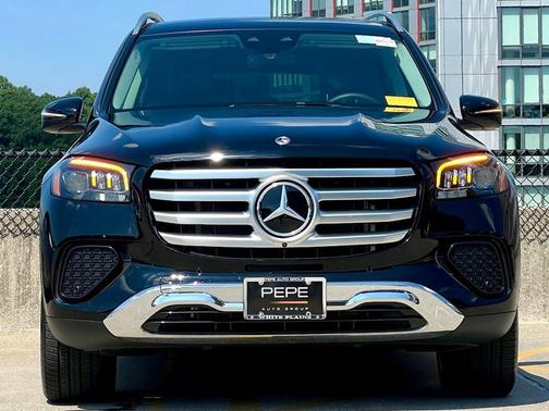 Black 2026 Mercedes-Benz GLS 450 4MATIC