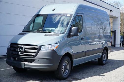 2025 Mercedes-Benz Sprinter 2500 Standard Roof
