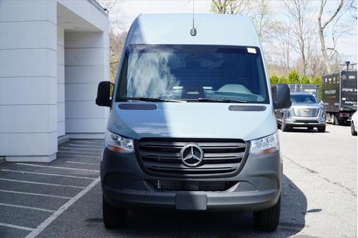 2025 Mercedes-Benz Sprinter 2500 Standard Roof