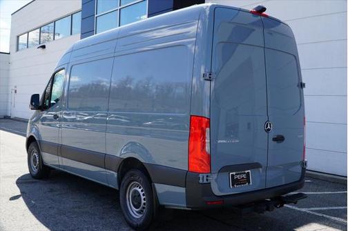2025 Mercedes-Benz Sprinter 2500 Standard Roof