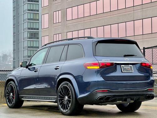 2024 Mercedes-Benz AMG GLS 63 Base