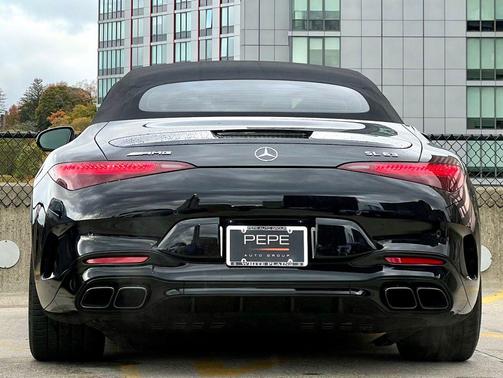 2022 Mercedes-Benz AMG SL 63 Base