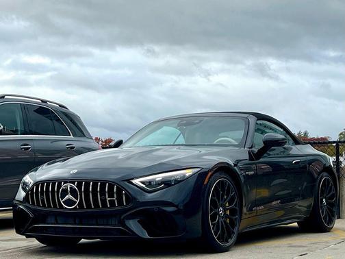 2022 Mercedes-Benz AMG SL 63 Base