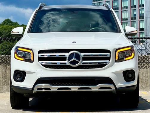 Polar White 2023 Mercedes-Benz GLB 250 4MATIC