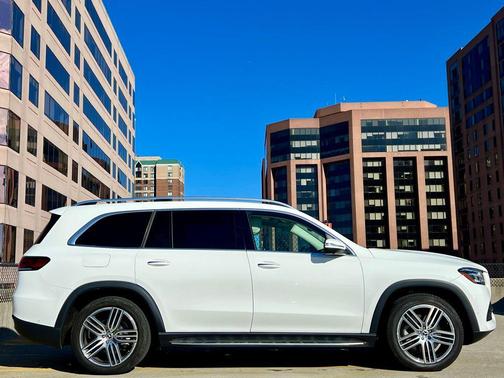 2023 Mercedes-Benz GLS 450 4MATIC