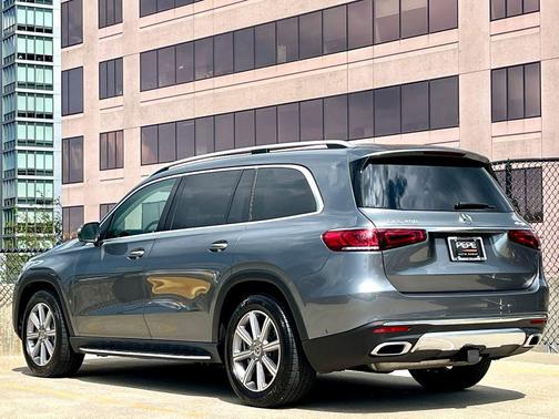 2022 Mercedes-Benz GLS 450 4MATIC