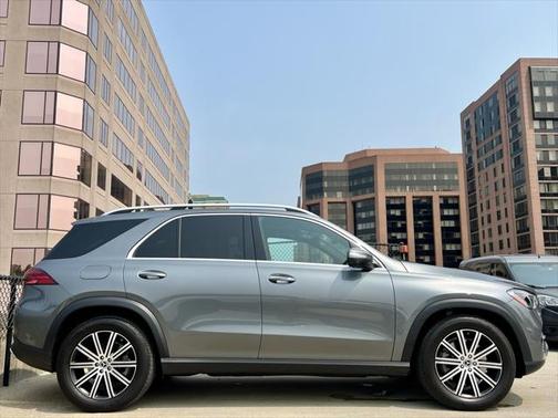 2025 Mercedes-Benz GLE 450e 4MATIC
