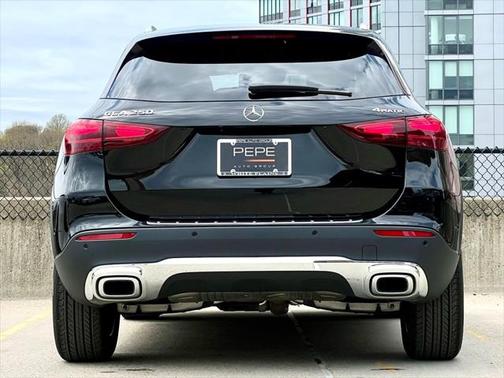 2025 Mercedes-Benz GLA 250 4MATIC