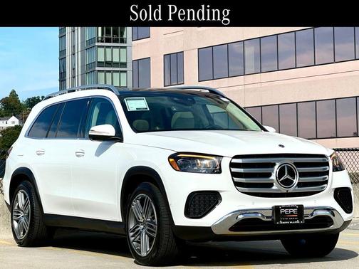 Polar White 2026 Mercedes-Benz GLS 450 4MATIC