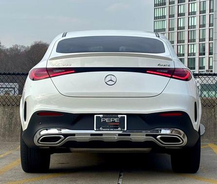 2026 Mercedes-Benz GLC 300 4MATIC Coupe