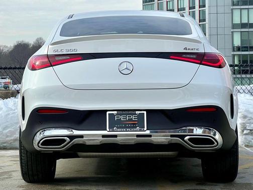 2026 Mercedes-Benz GLC 300 4MATIC Coupe