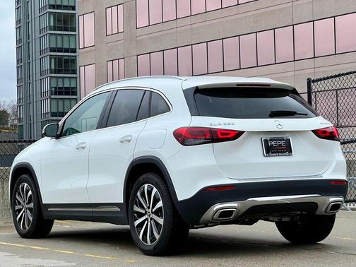 2022 Mercedes-Benz GLA 250 4MATIC