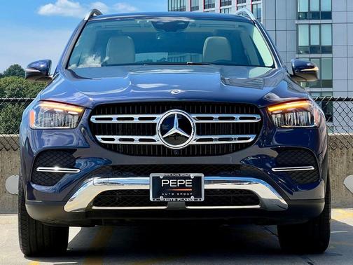 Twilight Blue Metallic 2025 Mercedes-Benz GLE 450e 4MATIC