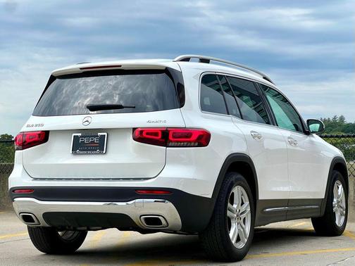 2022 Mercedes-Benz GLB 250 4MATIC