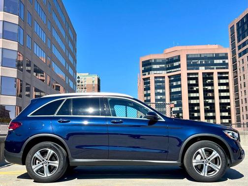 2022 Mercedes-Benz GLC 300 4MATIC