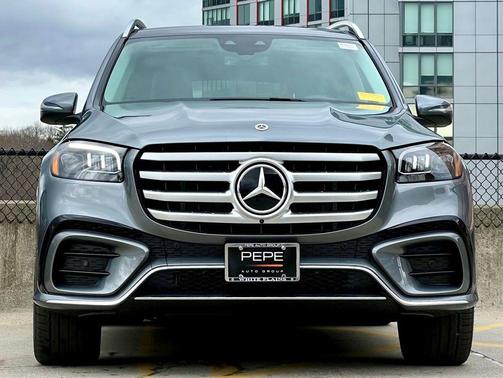 2026 Mercedes-Benz GLS 450 4MATIC