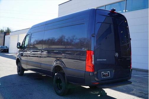 2025 Mercedes-Benz Sprinter 3500XD High Roof