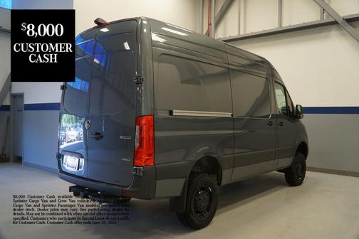 2025 Mercedes-Benz Sprinter 2500 Standard Roof