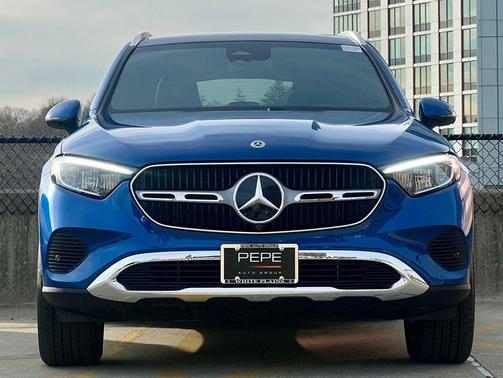 2025 Mercedes-Benz GLC 300 4MATIC