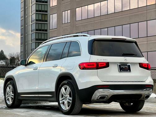 2022 Mercedes-Benz GLB 250 4MATIC