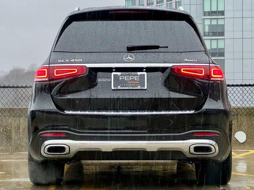 2023 Mercedes-Benz GLS 450 4MATIC