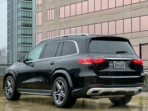 2023 Mercedes-Benz GLS 450 4MATIC