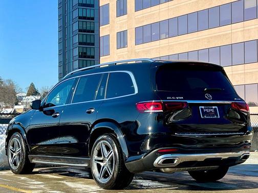 2023 Mercedes-Benz GLS 450 4MATIC