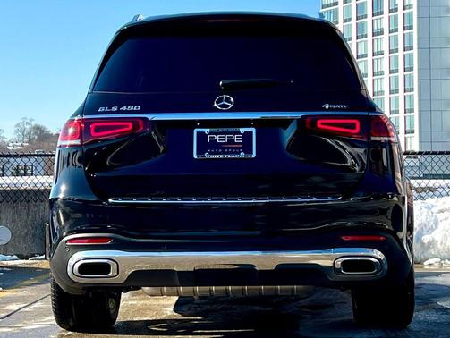 2023 Mercedes-Benz GLS 450 4MATIC