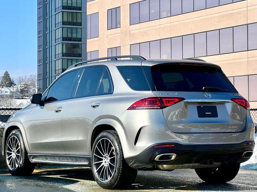 2021 Mercedes-Benz GLE 450 4MATIC