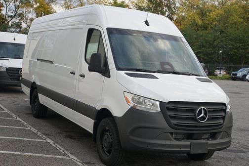 2025 Mercedes-Benz Sprinter 3500 High Roof