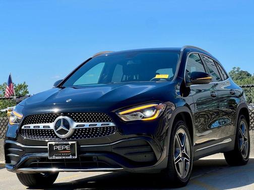 Night Black 2023 Mercedes-Benz GLA 250 4MATIC