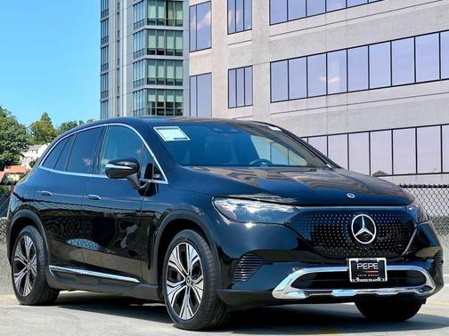 Obsidian Black Metallic 2023 Mercedes-Benz EQE 350 4MATIC